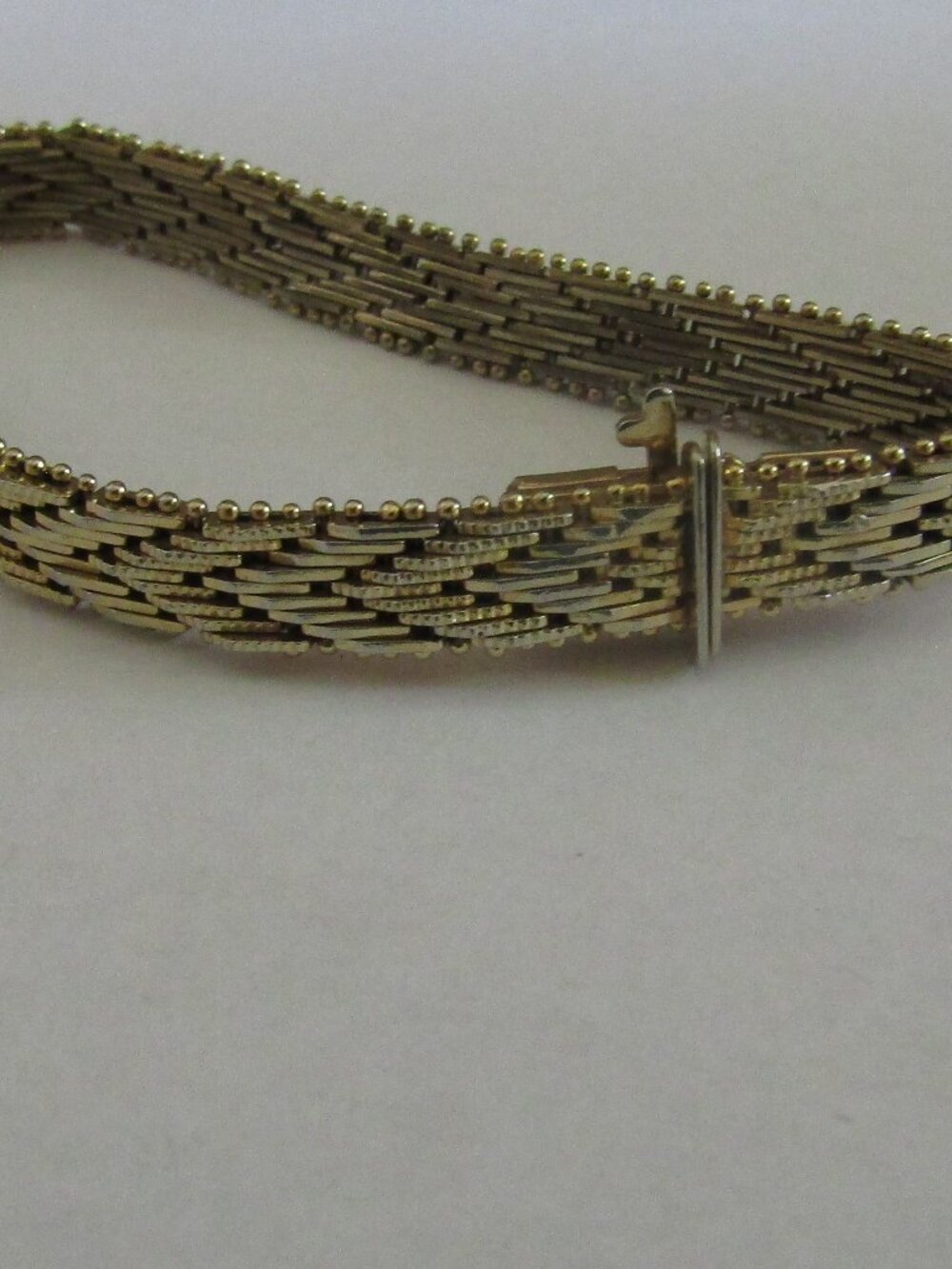 Vintage Riccio Style CHEVRON LINK BRACELET With Finished Beaded Edgy Border 7.25
